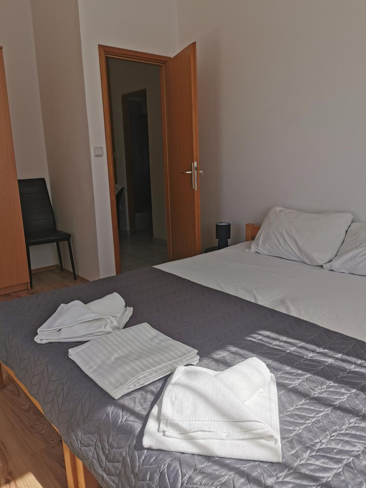 Apartments Riva ポヴリャナ エクステリア 写真